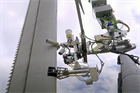 Offshore blade maintenance robot wins major backing from GE