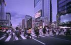 Screenshot of people crossing the street in Seoul, South Korea. 