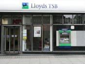 Lloyds TSB to retain Halifax and Bank of Scotland brands