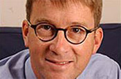 Lord Carter: calling for full UK broadband coverage by 2012