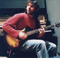 James Blunt: downloads helping chart placing