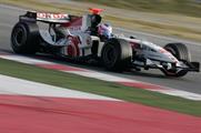 Virgin Media sponsors Jenson Button to race around Bluewater