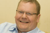 Lloyd: online prospect provider