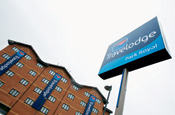 Travelodge hires DCH for web task