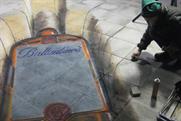 Ballantine's whisky: pavement artist Julian Beever at work