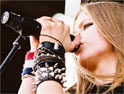 Avril Lavigne: 10-millionth song downloaded on iTunes