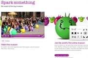 Sony Ericsson attempts online flash mob with space hoppers