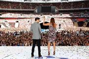 Breakfast presenters Dave Berry and Lisa Snowdon at the 95.8 FM Summertime Ball