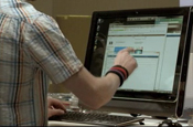 HP: Glitter song features in ad