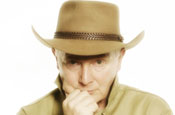 'I'm a Celeb': McLaren quits