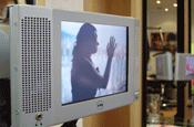 Sony teams with I-vu for The Tudors promo