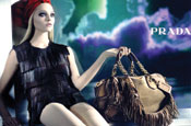 Luxury brands: reach consumers online 