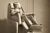 Qatar: pushing Washington flights with Lincoln ad