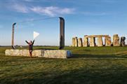 Samsung embarks on UK tour with giant smartphone