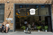 'Toast or Hands' café to open in London