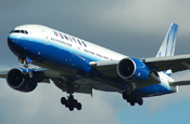 United Airlines: shares plummet