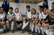 David Beckham and Jose Mourinho coach local teams in Adidas' Euro 2008 campaign