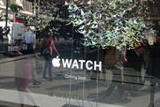 Apple Watch: Selfridges window display shows off three models