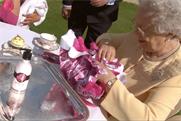 The Body Shop "treat mum like a queen" by Mr President