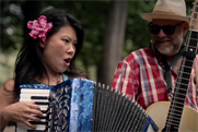 Performers push through pain to make music in Tylenol spot