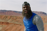 Kevin Hart channels Forrest Gump at the urging of his Nike-branded Apple Watch