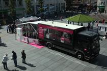 Very's interactive Beauty Bus