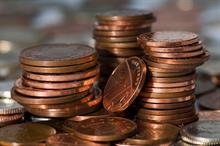 Mixed response to government decision to keep 1p and 2p coins