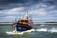 RNLI calls on government to restrict beaches after online criticism