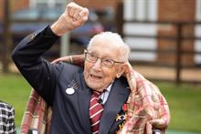 Record-breaking fundraiser Tom Moore to be knighted