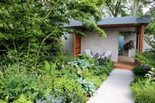 Chris Beardshaw wins Best in Show at RHS Chelsea Flower Show 2018