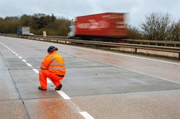 Highways England to spend £400m overhauling concrete roads