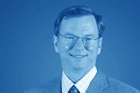 Eric Schmidt has refused to give up Apple board role