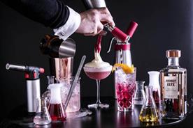 Absolut creates cocktail technique masterclass