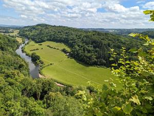 Nearly 4,000 claimants launch UK’s largest environmental lawsuit over alleged River Wye pollution
