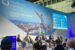 (Left to right) Anke Schoenlau (Irena), Joe McCabe (Fugro), Yuan Liu (Titan Wind Energy), Robin Elliot (Onyx Insights) and Eric-Alexander Richter (RWE)