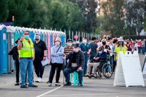 Coronavirus Briefing: Mask mandates, vaccine distribution chaos, information everywhere