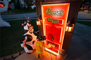 What brand did socially distanced Halloween best: Skittles smelly costume or Reese’s robot door?