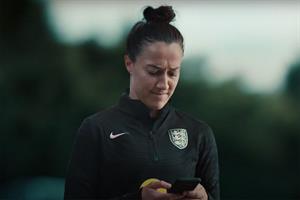 EE tackles online sexist abuse in campaign telling men it’s their problem