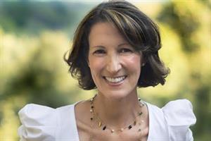 FleishmanHillard’s Alyssa Garnick launches Agean Public Relations