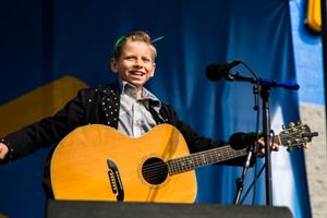 How Wal-Mart capitalized on the 'yodeling boy' craze without stepping on any cowboy boots