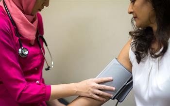 Prescribe antihypertensives to reduce cardiovascular risk regardless of blood pressure, say researchers