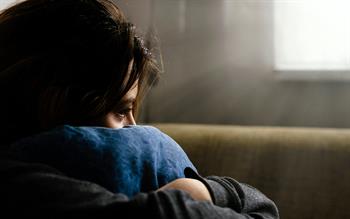 Ketamine-derived nasal spray provides new option for resistant depression