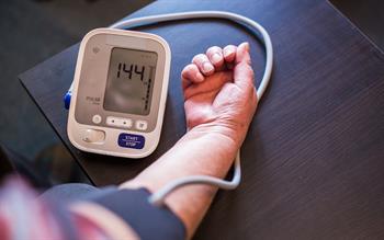 Updated NICE hypertension guidance halves threshold for prescribing antihypertensives