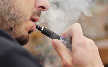 Vaping still safer than smoking, say health bosses after report of severe lung injury