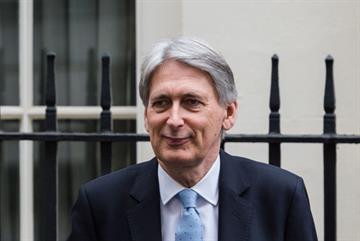 Government 'ignoring BMA warnings' as pension taxes force doctors to quit