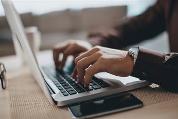 Online GP service investigated by NHS England