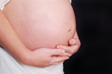 Harmful effects of smoking begin early in pregnancy