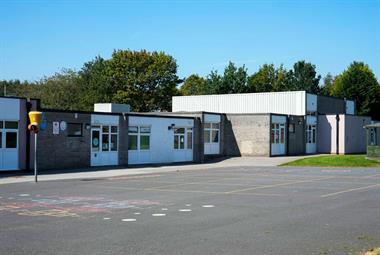 School building that has been forced to close due to RAAC
