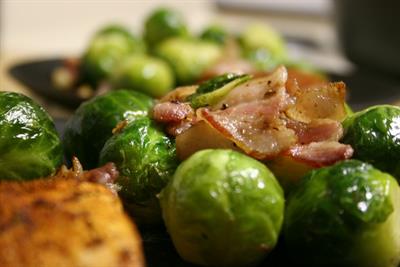 Brussel sprouts with pancetta, honey and orange to spice up your Christmas meal