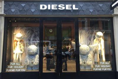 Diesel's store launch used VR technology to create an immersive experience 